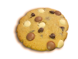 picture of a cookie with triple chocolate chip toppings